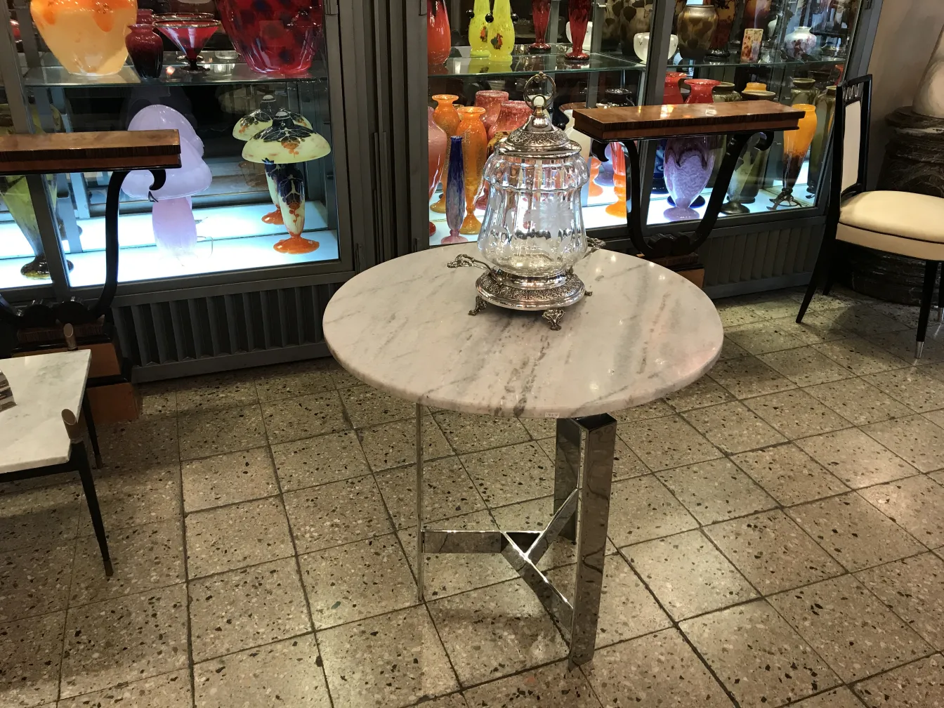 Antike WMF Bowle mit Deckel und verziertem Metalldesign