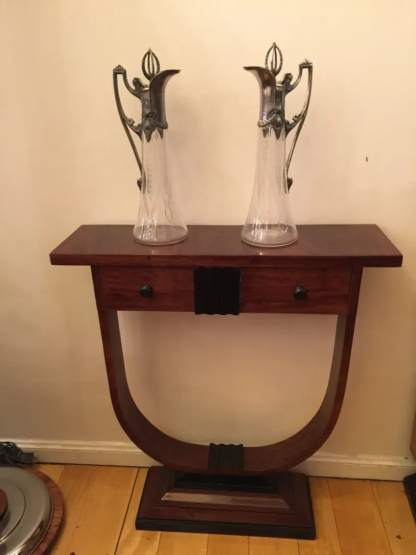 2 jarras WMF antigas com detalhes elegantes