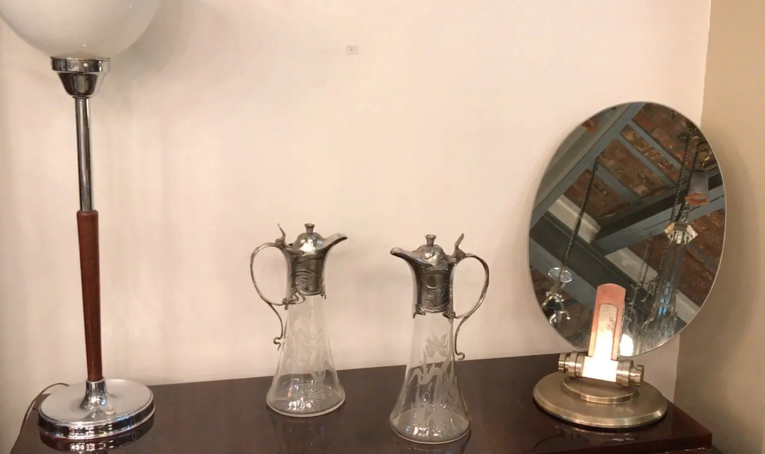 两个古董水瓶，优雅的设计 WMF
