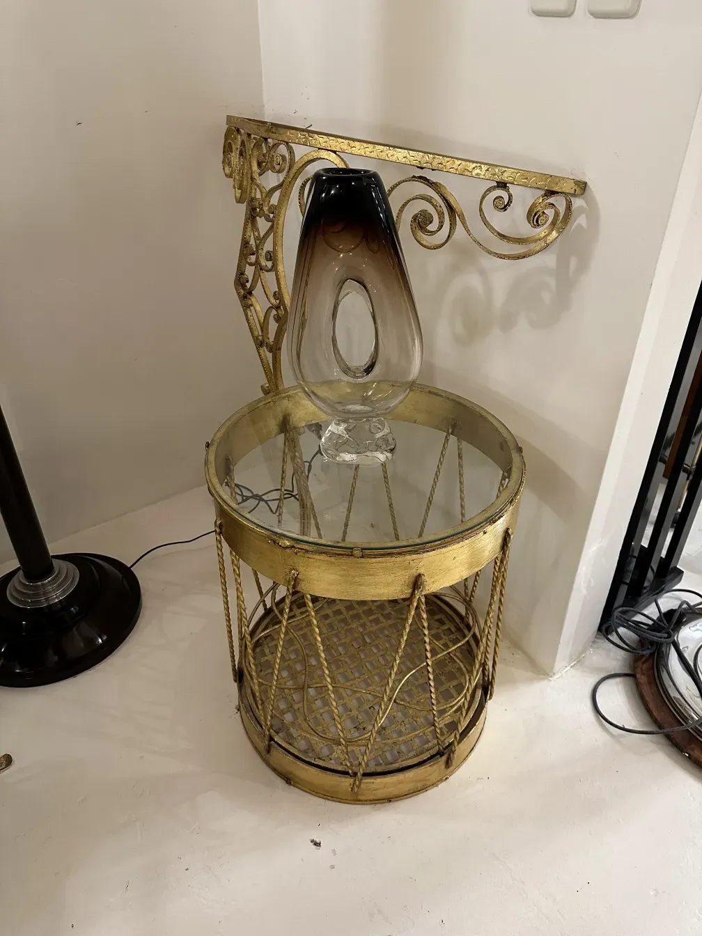 Antique bar featuring a special design that highlights its elegance.