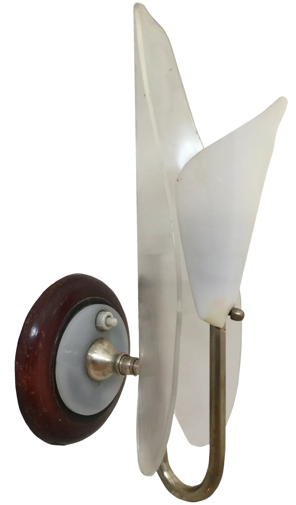 Elegante antike Wandleuchter mit einzigartigem Design und Schaltern.