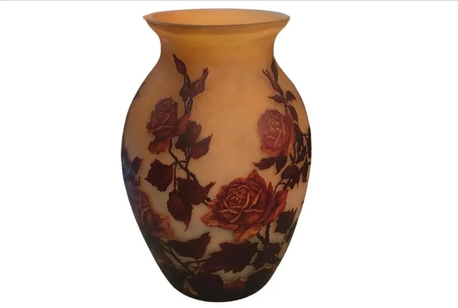 Verre signé (Muller Freres) (français)