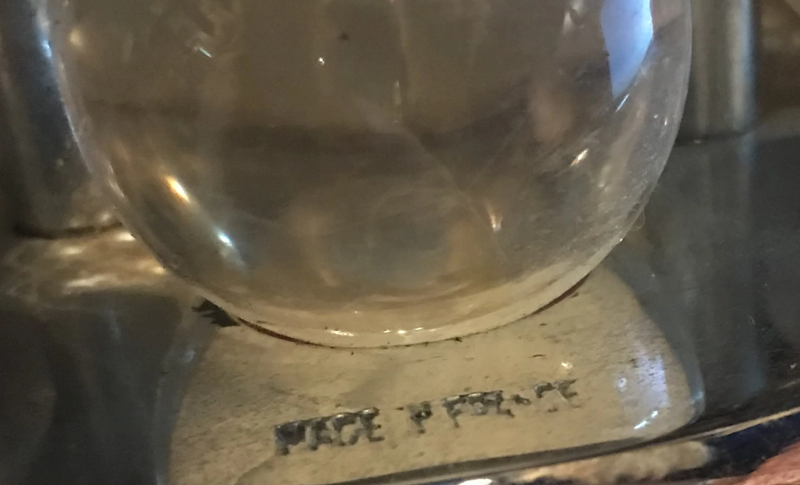 sceau ancien avec inscription made france à la base