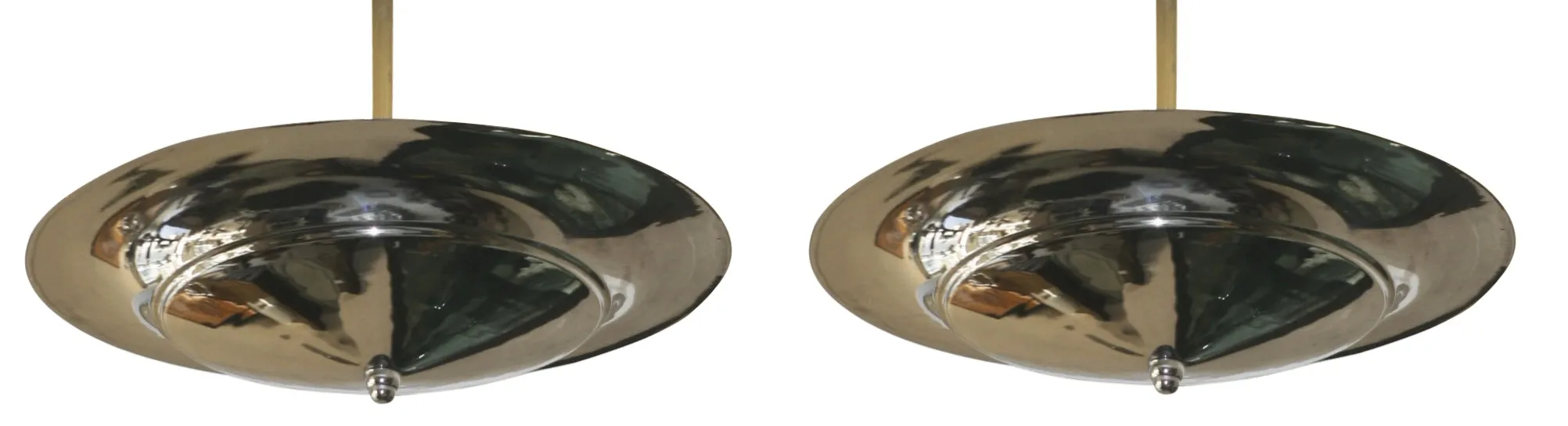 2 lampade a sospensione antiche, eleganti, brillanti e rotonde.
