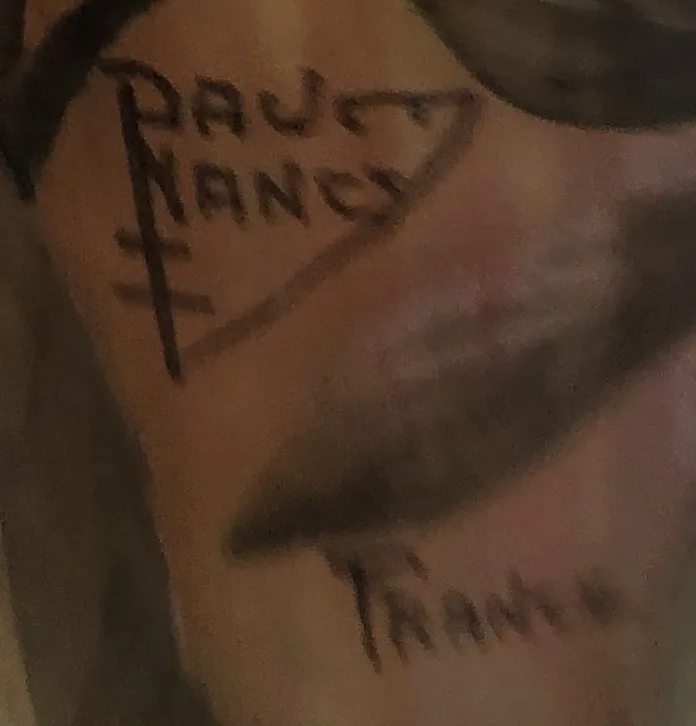 古い印章 Daum Nancy Franceに視覚的な刻印あり